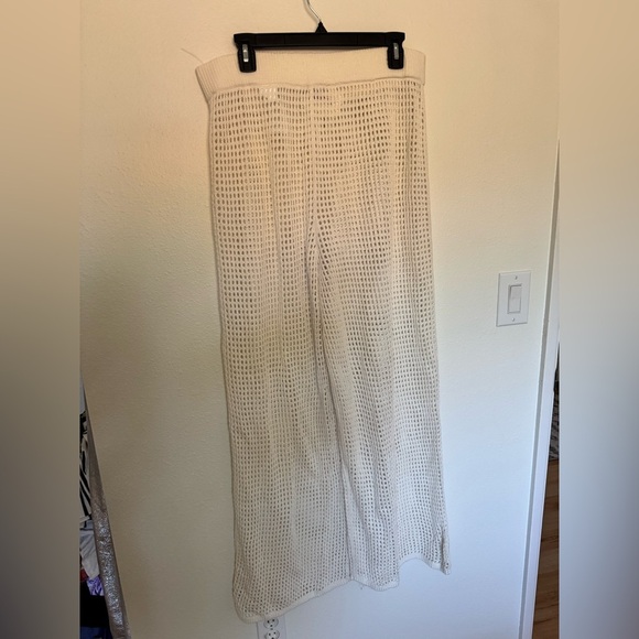 NEW Abercrombie & Fitch Crochet Style Cover Up Pants Wide Leg Size Large NWOT - Picture 6 of 8